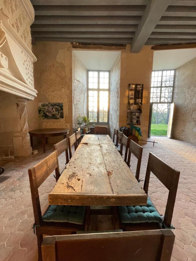 Un Chateau En Bourgogne Saincaize-Meauce Buitenkant foto